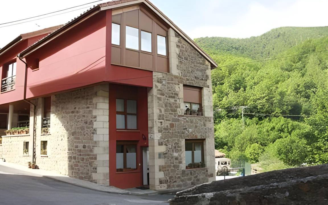 Espinama Apartment | 94 m² Apartment ∙ 4 bedrooms ∙ 8 guests