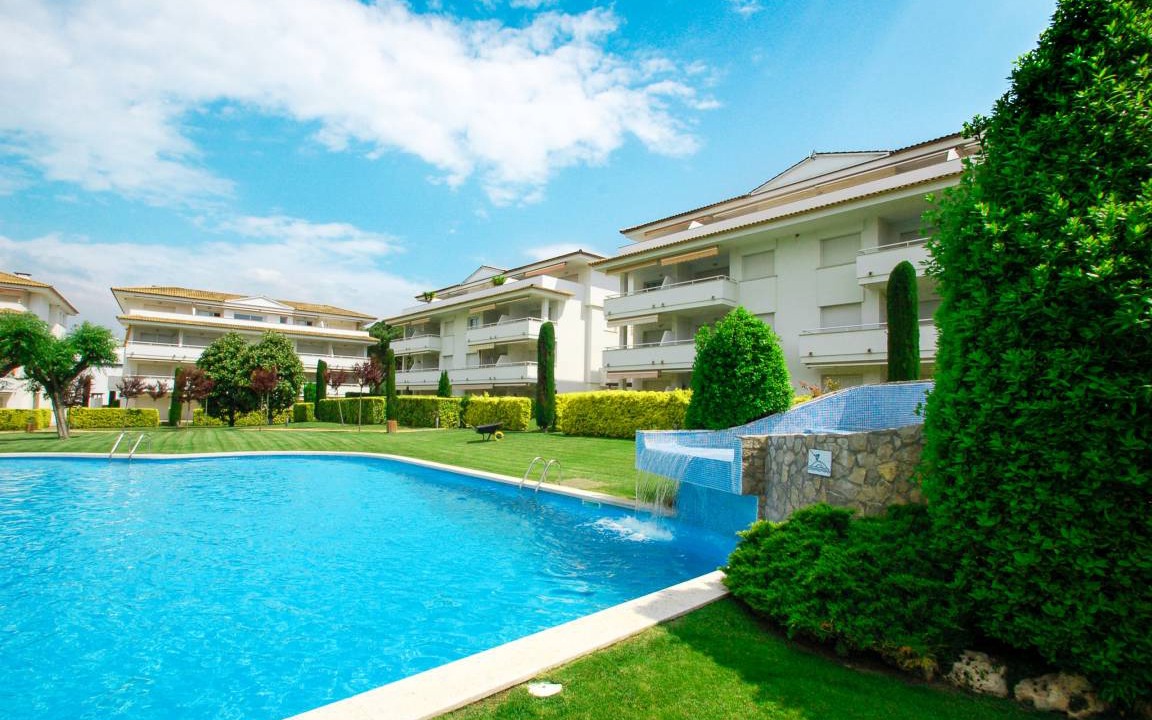 Pals Apartment | 95 m² Apartment ∙ 3 bedrooms ∙ 6 guests
