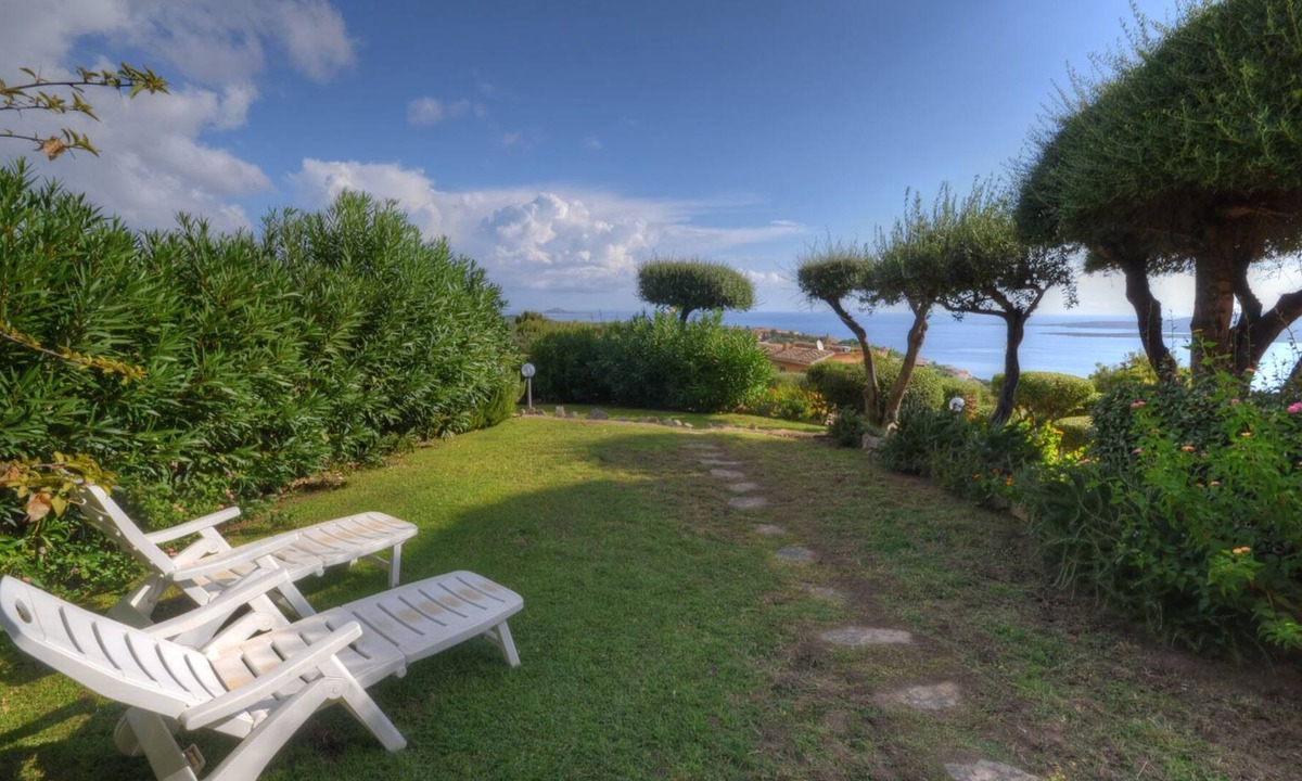 Golfo di Marinella House | A Breathtaking view within walking distance of the beach and Porto Rotondo.