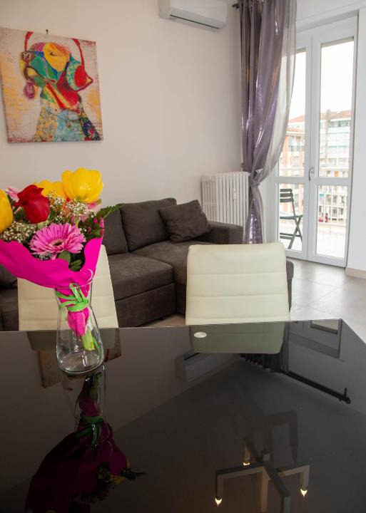 Mirafiori Sud Apartment | A casa di Ivy e Baby
