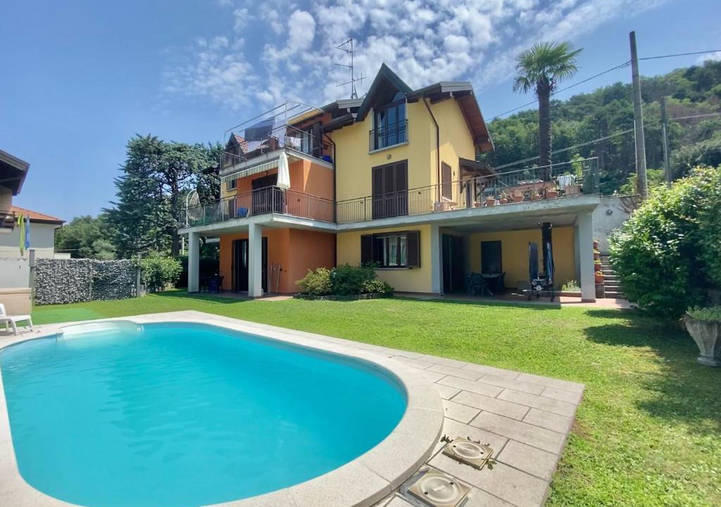 Angera Apartment | A dream on the lake