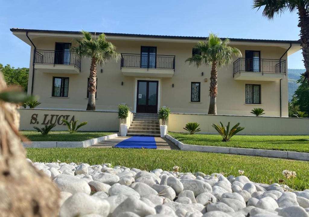 Roccarainola House | Affittacamere" SANTA LUCIA"