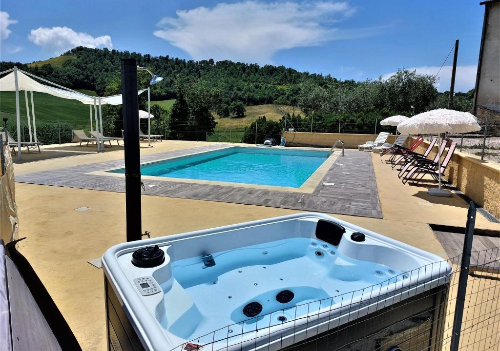Valfabbrica House | Agriturismo La Terrazza