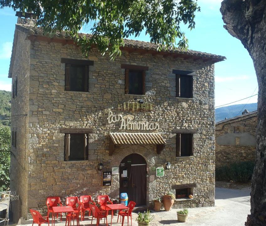 Las Almunias Hostel | Albergue Las Almunias