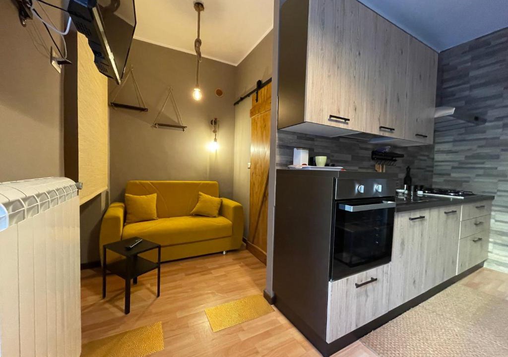 Frosinone Apartment | Alloggio incantevole in piena movida, parcheggio R
