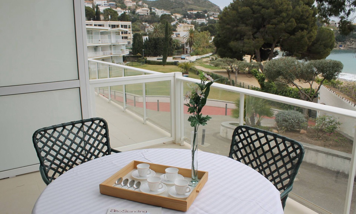 Almadraba-Canyelles Apartment | Almadraba F2 Bj - One Bedroom Apartment, Sleeps 4