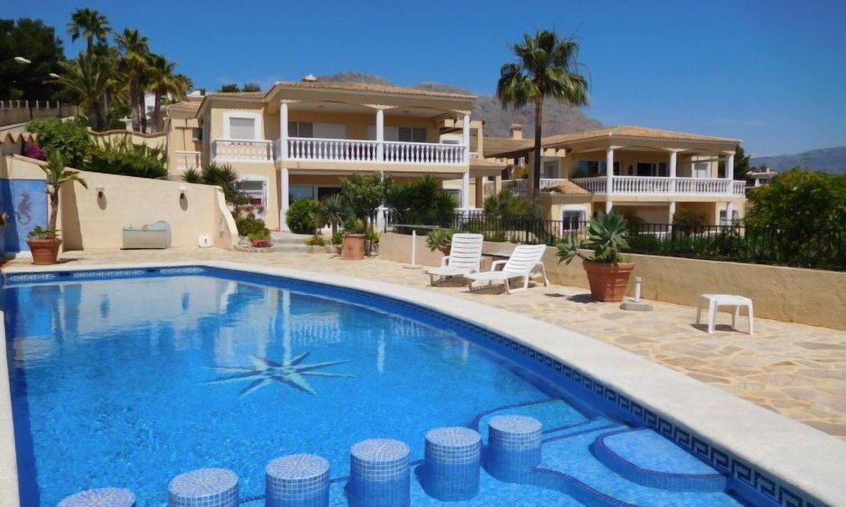 La Colina Apartment | Amanecer by Interhome