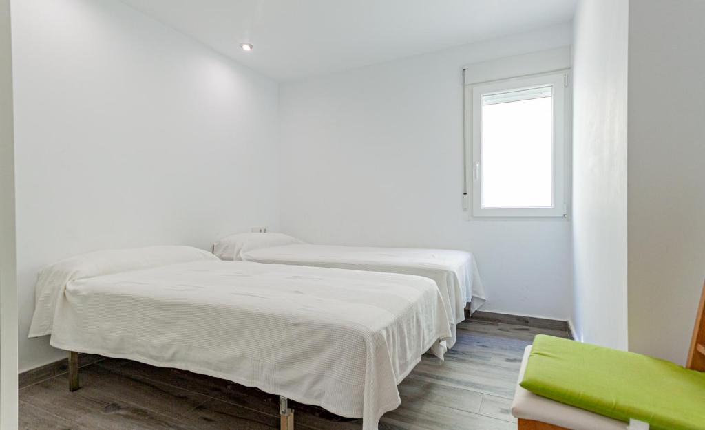 San Javier Apartment | Amplio y acogedor apartamento renovado con piscina AL124