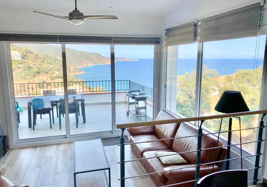 Salionc Apartment | “Apartamento Cala Salions en Tossa de Mar.... con vistas y cerca a la playa”
