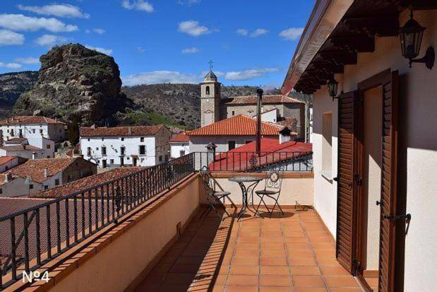 Huelamo Apartment | Apartment ∙ 3 bedrooms ∙ 6 guests