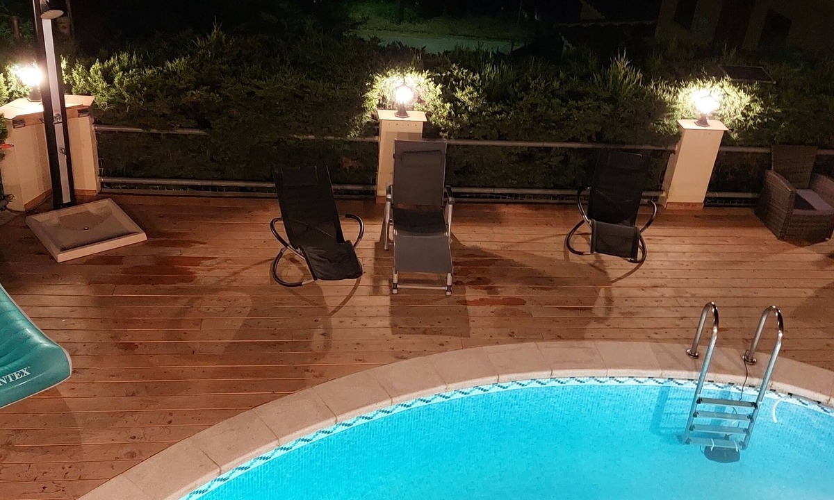 Vidreres House | Apartment 4 people with private pool.