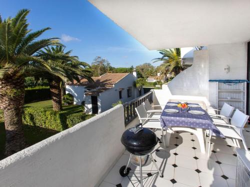 Pals Apartment | Apartment Ducado de Golf Blue by Interhome