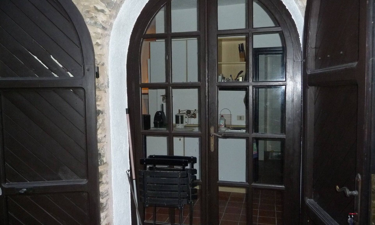 Casanova Lerrone Apartment | Apartment in castle-like country house (Rustico)