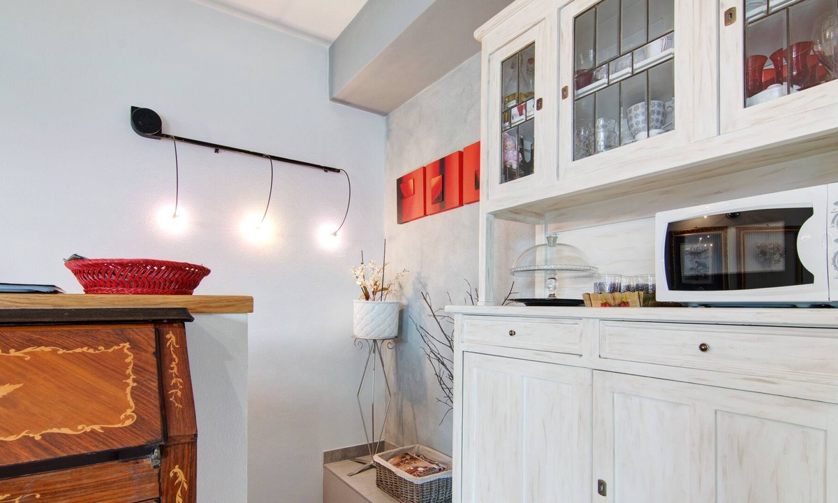 Mezzegra Apartment | Apartment "Red e Gray view lake" with Terraces & Wi-Fi