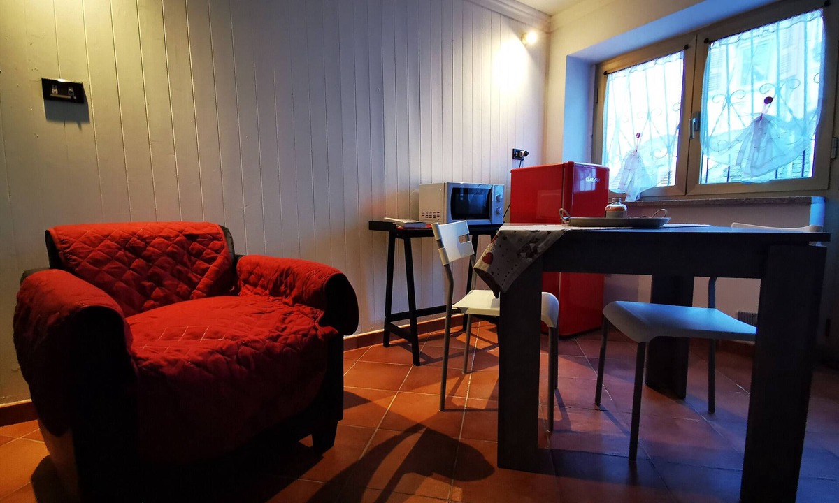 Fontanile Apartment | Apartment 'Small House Monferrato' with Wi-Fi