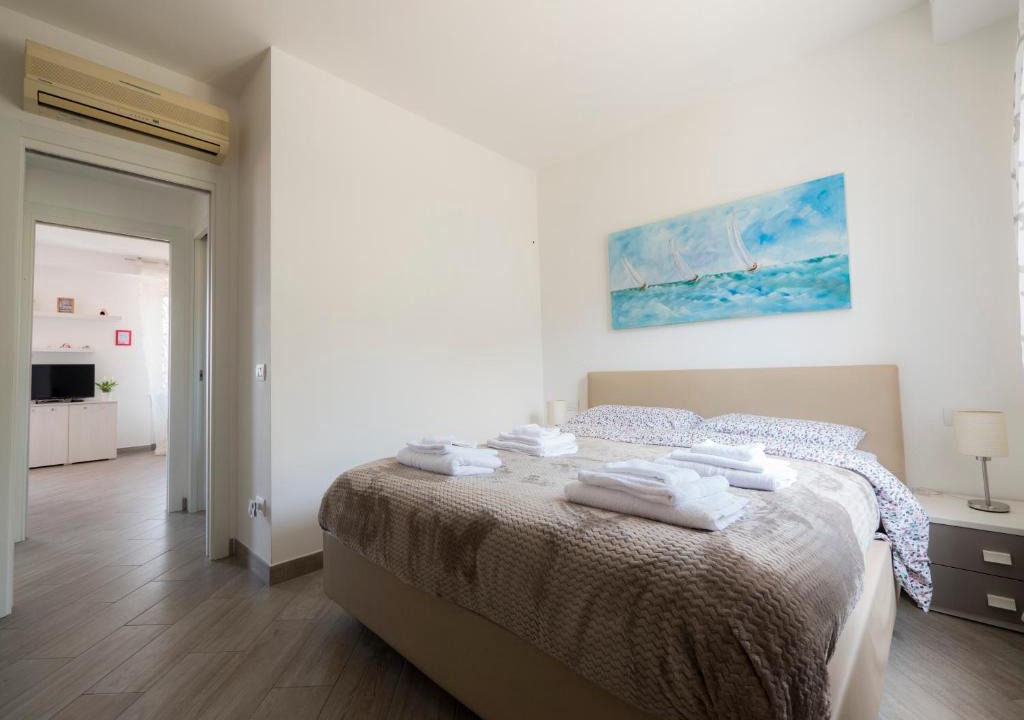 Pietra Ligure Apartment | Appartamento Ginestra "A Casa Felice"