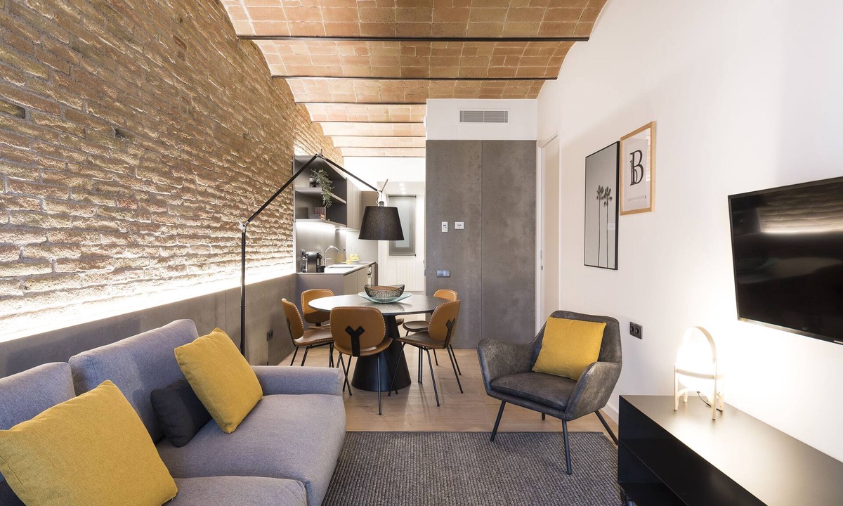 La Sagrada Familia Apartment | Aspasios Sagrada Familia Apartments