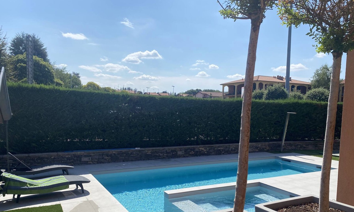 Longone al Segrino Bed & Breakfast | B&B Arcobaleno