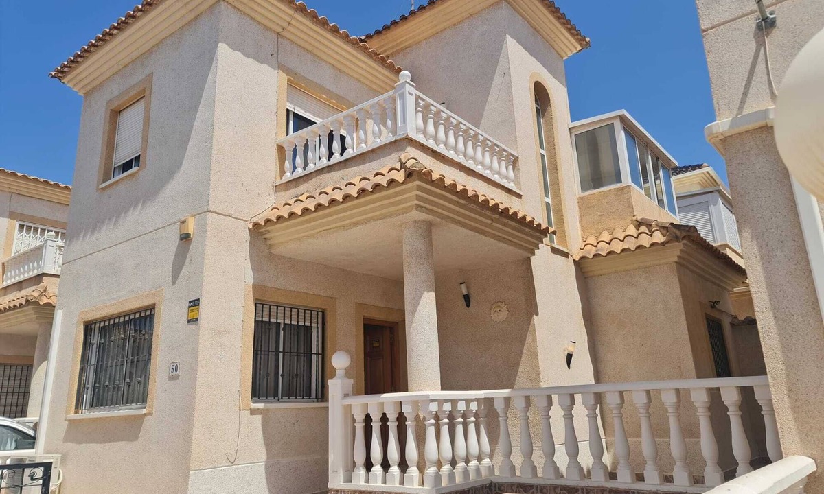 Orihuela Costa House | Beautiful 3-bedroom home in Playa Flamenca, Alicante. Spain.