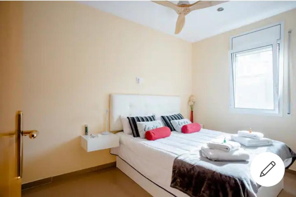 Angles Bed & Breakfast | BEAUTIFUL ROOM RIVER
