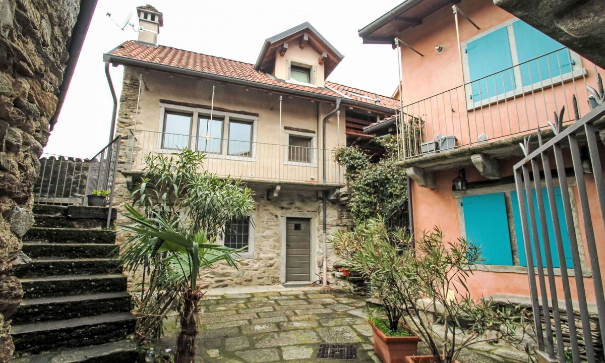 Bracchio House | Beautiful villa for 6 guests with TV and patio