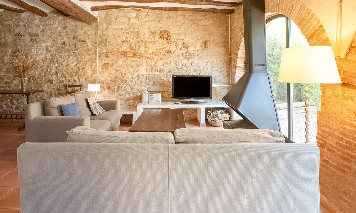 Pira Cottage | Belvilla by OYO Cal Capdevila 1