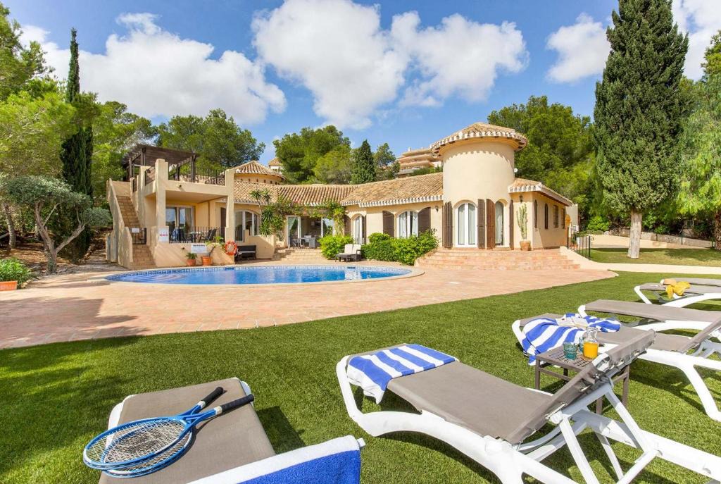 El Beal Villa | Blue Crest