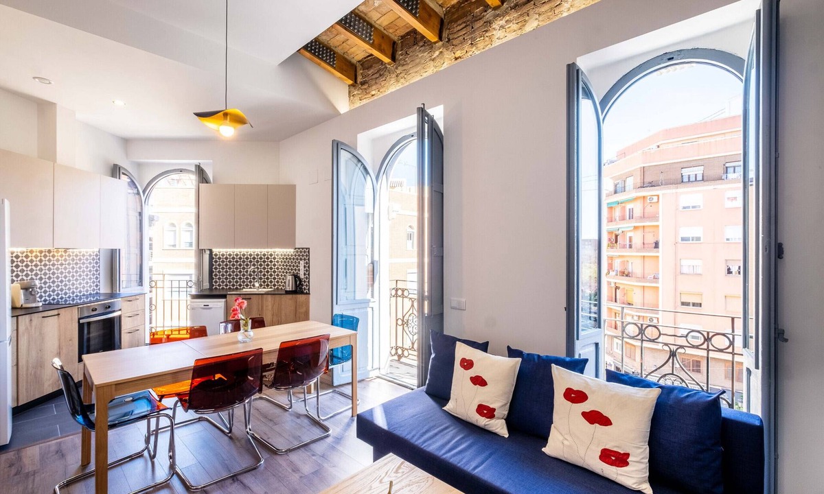 Morvedre Apartment | Bright House with Warm and Friendly Vibes