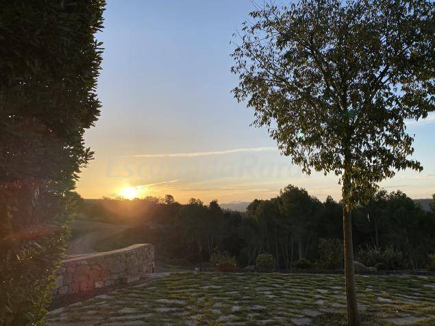 Aguilar de Segarra Cottage | Cabin ∙ 5 bedrooms ∙ 10 guests