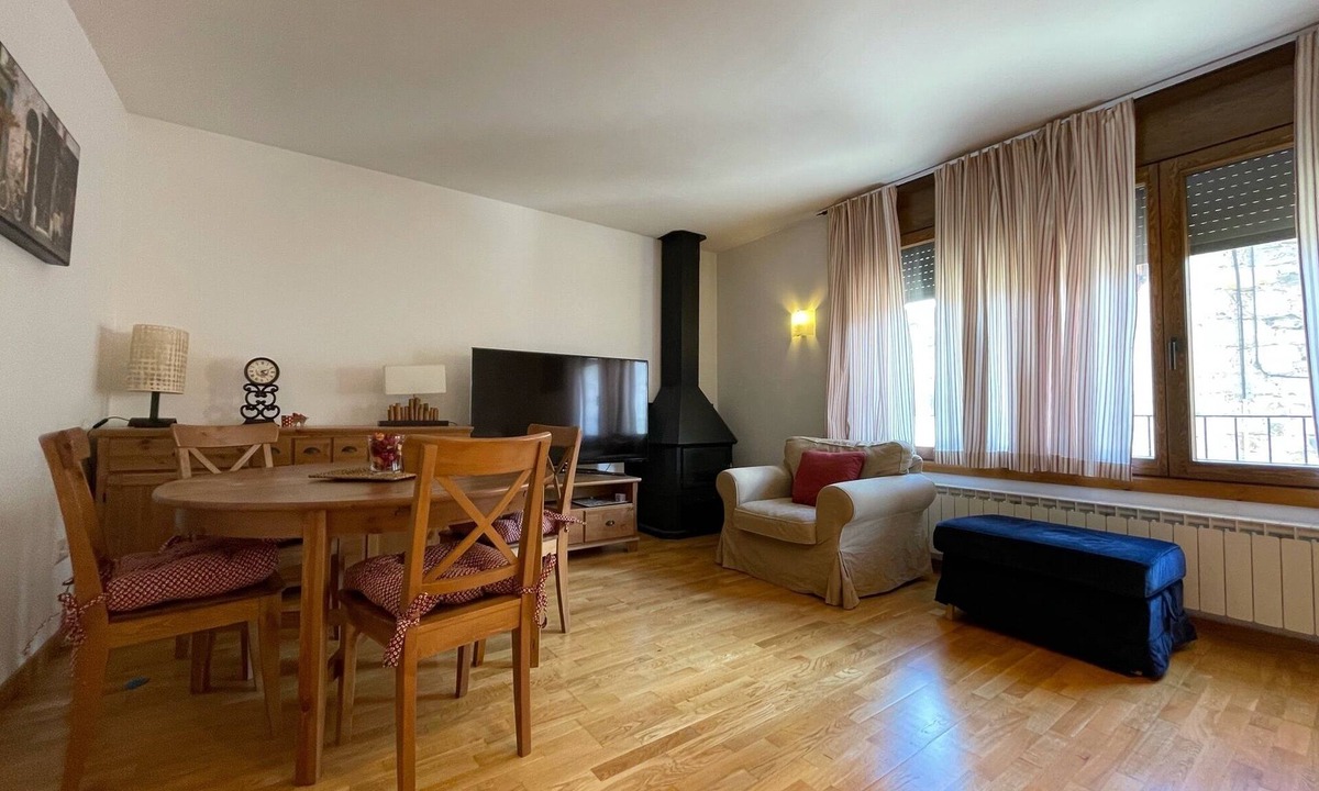 Llanars Apartment | Can Galli - incredible Duplex in Llanars