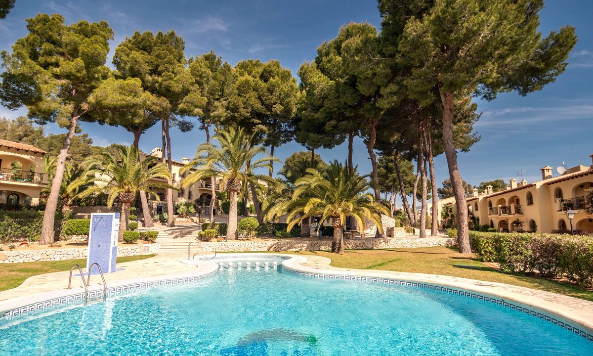 El Tesoro Apartment | Casa Alta Apartment, Moraira, with 2 large community pools