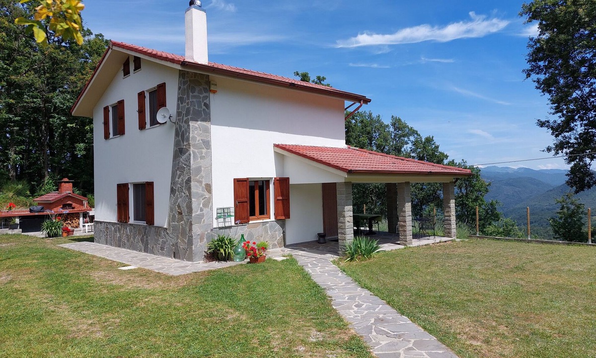 Maissana House | Casa Cossi near Cinque Terre with private pool