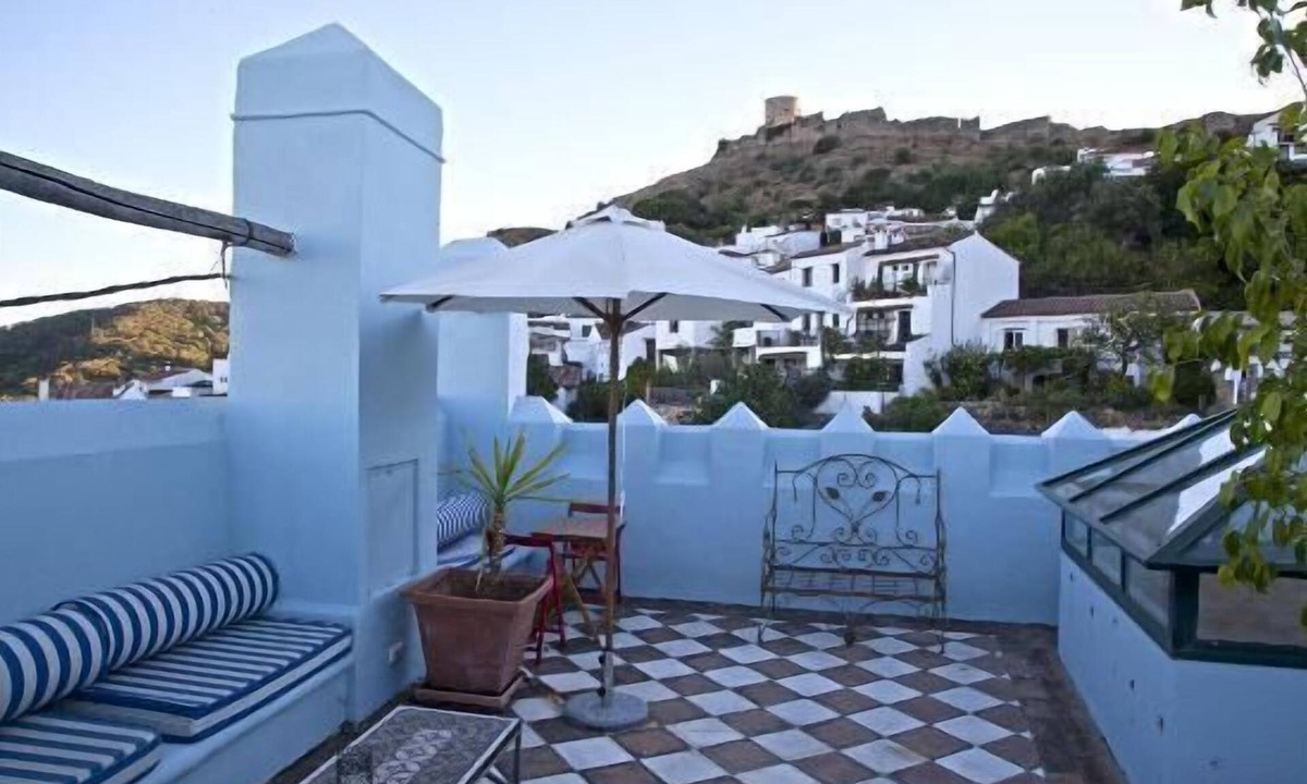 Jimena de la Frontera Hostel | Casa Henrietta