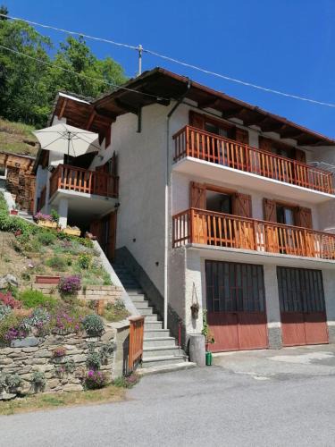 Sampeyre House | CASA MOJITO per vacanze in montagna