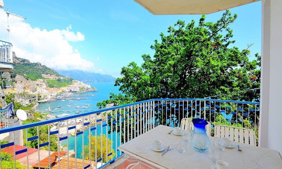 Pogerola Apartment | Casa Patroclo: A characteristic and welcoming apartment situated a few minutes from the town center, with Free WI-FI.