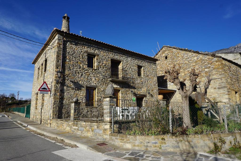 El Pueyo de Araguas House | Casa Rural La Escuela
