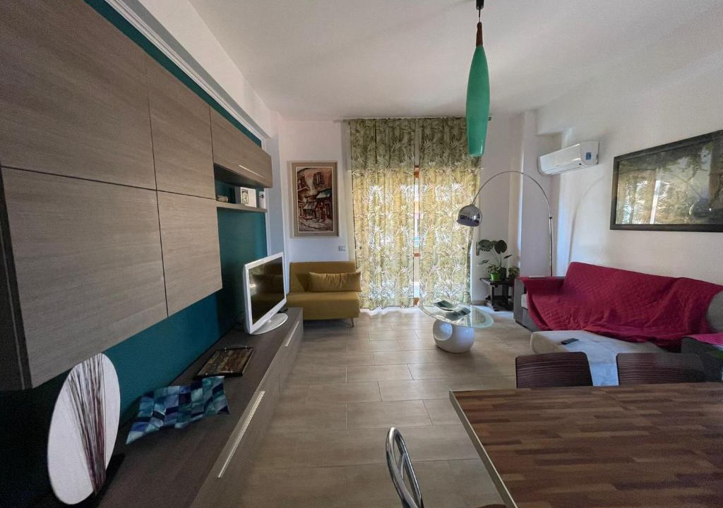 Ladispoli Apartment | Casa Valente