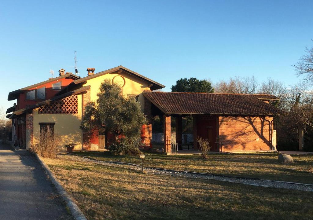 Cossato Bed & Breakfast | Cascina Foresto