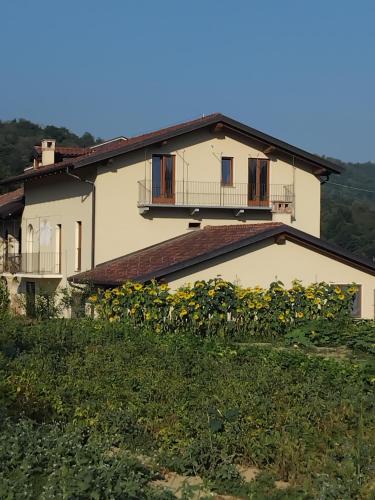 Mombasiglio House | Cascina Nuova