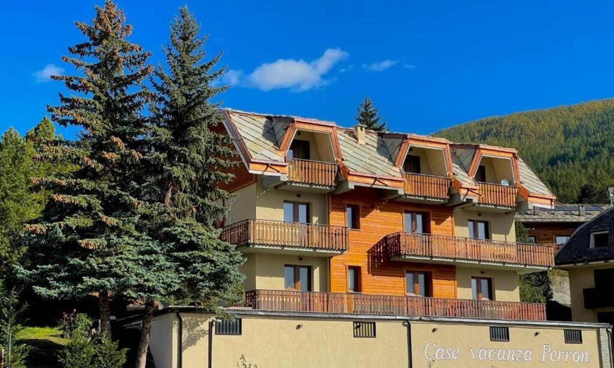 Sauze d'Oulx House | Case Vacanza Perron