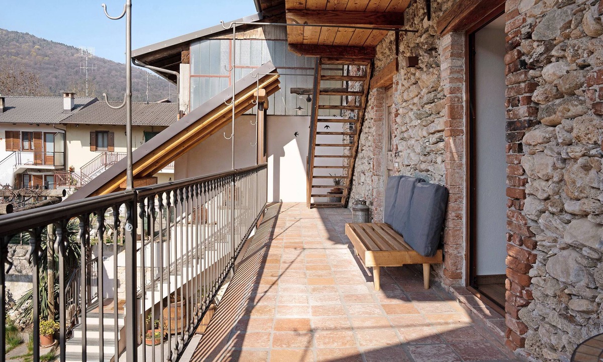 Dronero Ski Chalet | Chalet 'Nidi Di Rondine 1' with Mountain View, Private Terrace and Wi-Fi