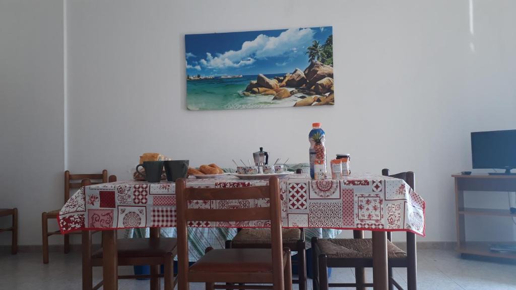 San Foca Apartment | Charming Holiday Home Near The Beach With A Terrace Parking Available, Pets