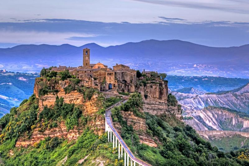 Civita di Bagnoregio Villa | Civita di Bagnoregio Villa Sleeps 8 WiFi
