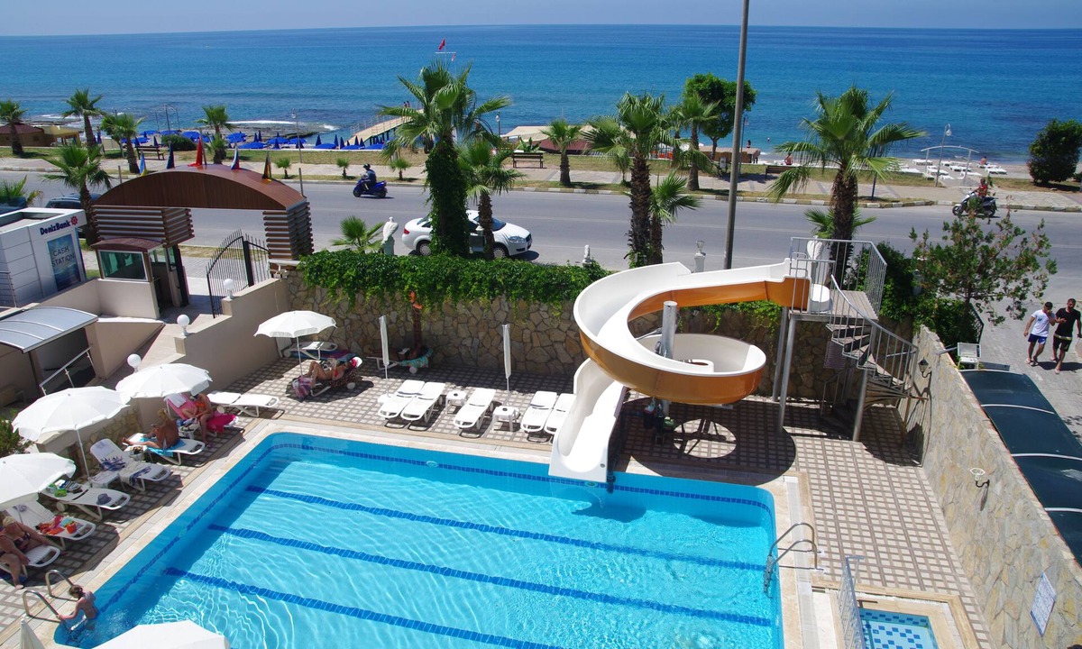 Tosmur Belediyesi Resort | Club Bayar Hotel - All Inclusive