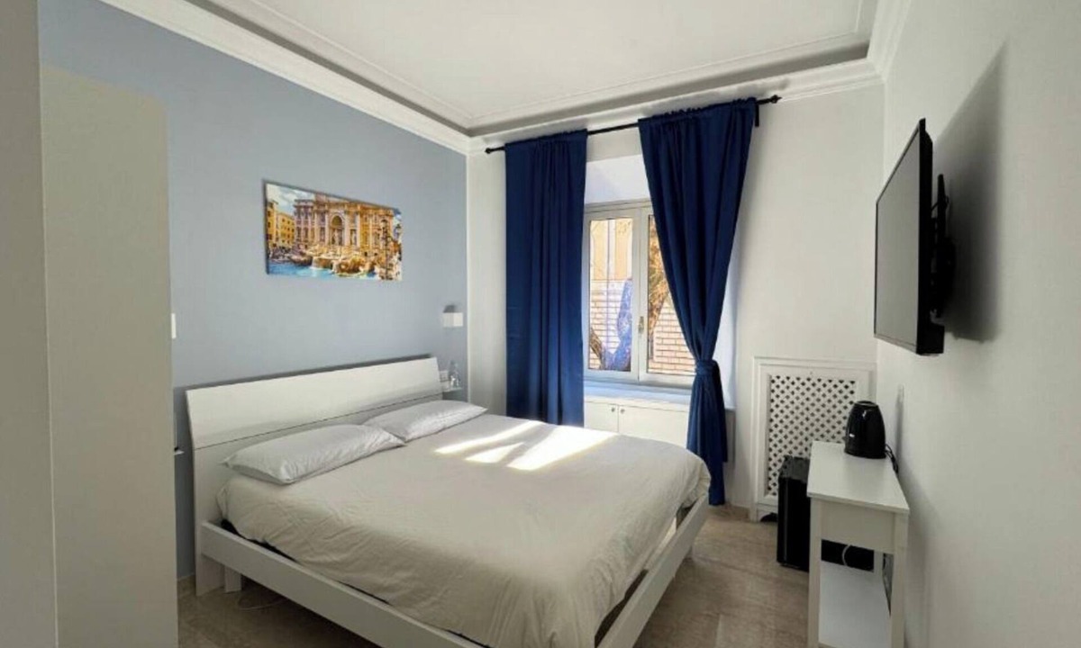 Rione XVIII Castro Pretorio House | Costantino Rooms