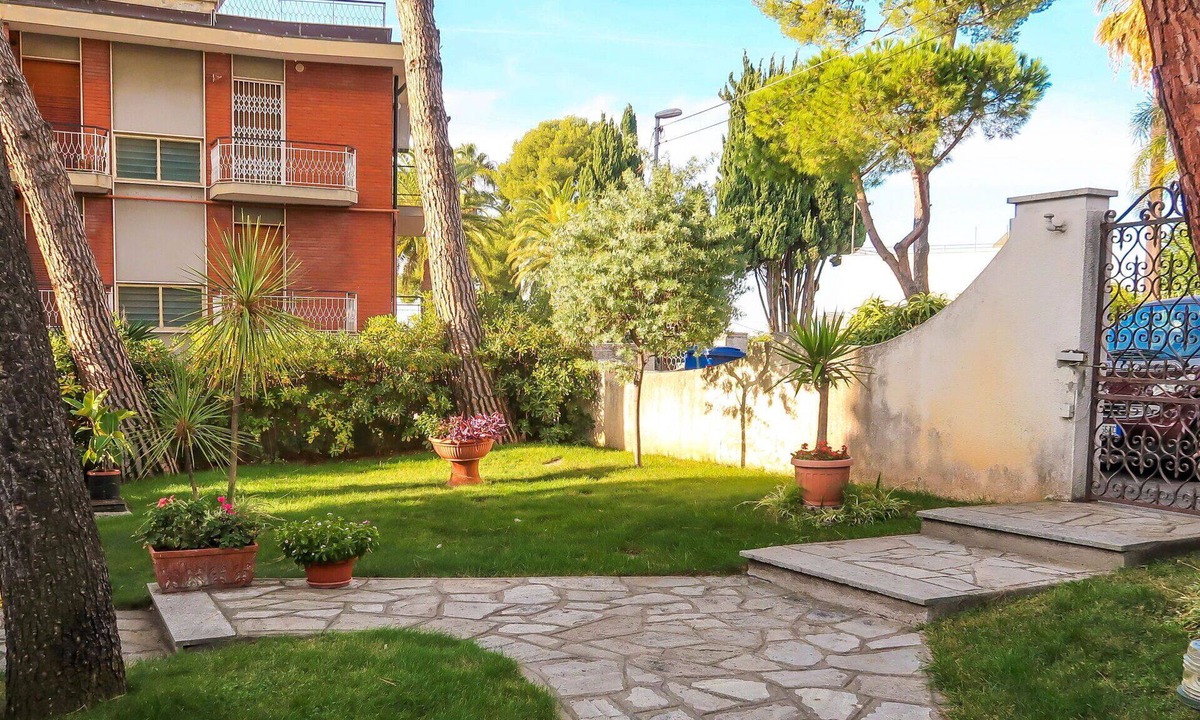 Sanremo Apartment | Cosy apartment for 4 people with WIFI, TV and terrace