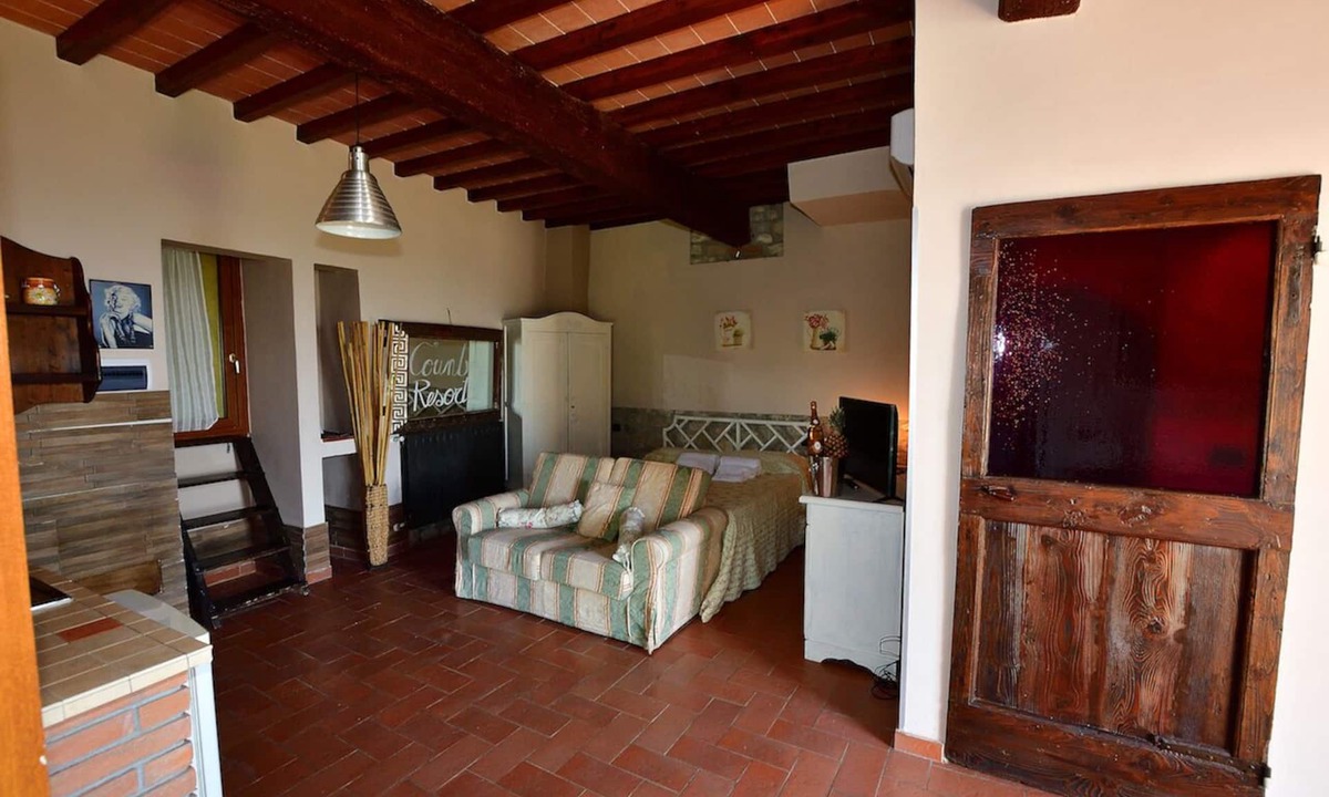 Rignano sull'Arno Apartment | Country Resort with shared swimming pool