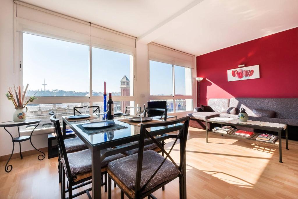 Sant Antoni Apartment | Cover Plaza España Barcelona