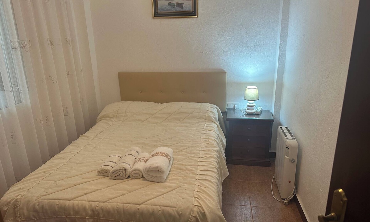 Gibraleon House | Cozy countryhouse with garden in the shadow of grapevine in a finca with pool