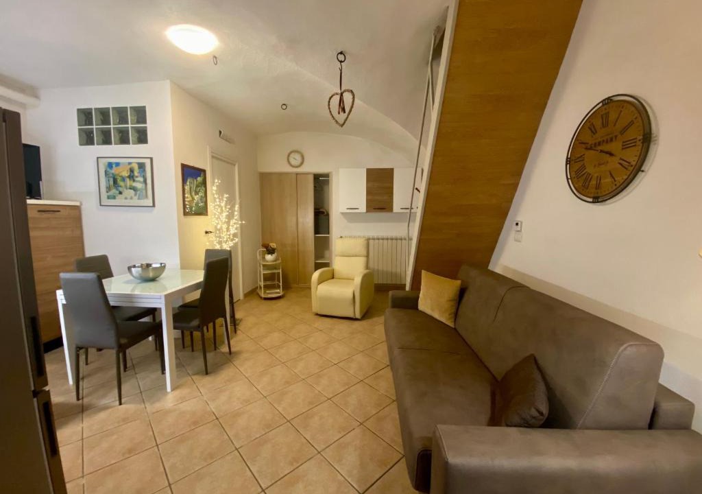 Montenero Val Cocchiara Apartment | Da nonna